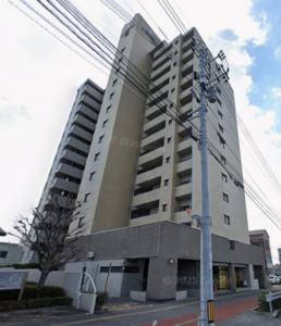 サーパス二番町806号室